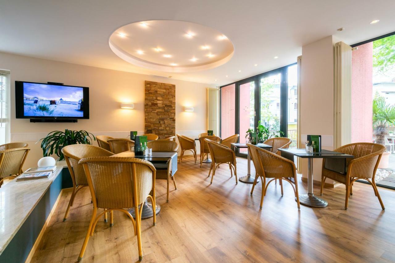 Hotel Wald Und See Heringsdorf  Ngoại thất bức ảnh